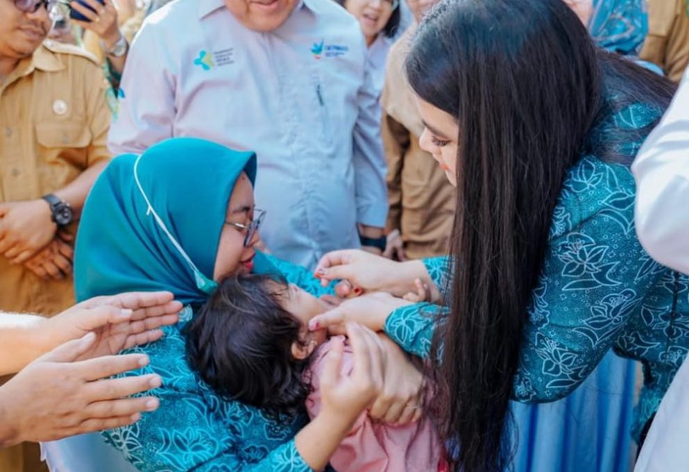 Untuk mengatisipasi berkembangannya Polio, Pemerintah Daerah Provinsi Jawa Barat telah menyiapkan sebanyak 3,9 juta dosis vaksin Polio.