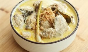 Menu Lebaran! Resep Opor Ayam Susu Tanpa Santan