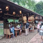 Kafe Simba, Bandung Zoo Jadi Tempat Bukber yang Diminati Pengunjung