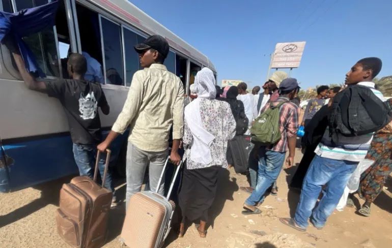 Konflik Sudan Masih Berlangsung, Warga Sipil Kekurangan Air dan Bahan Pokok (El-Tayeb Siddig/Reuters)