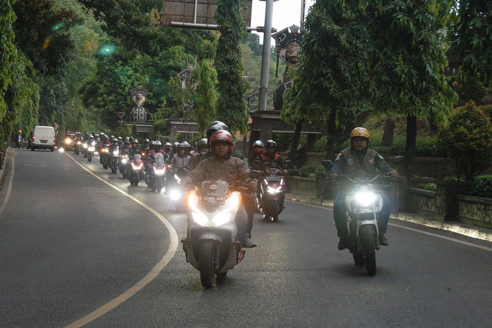 Tebar Kebaikan di Bulan Ramadhan Melalui Honda Community Bikers Soleh