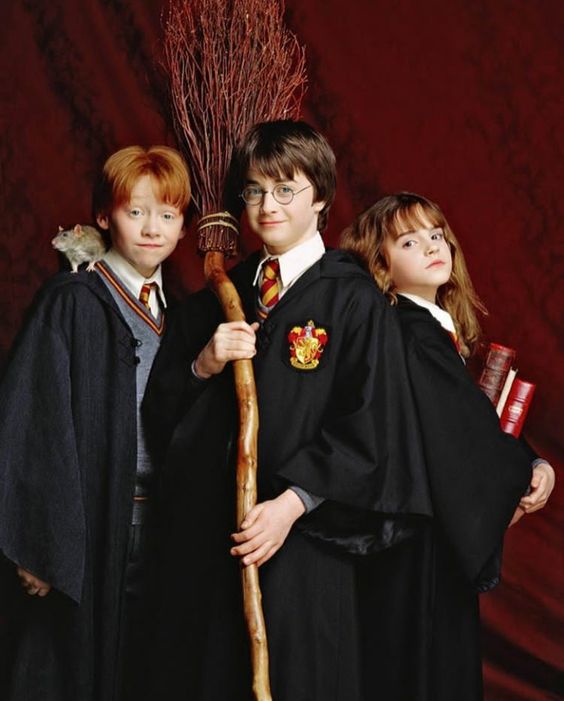 Harry Potter Akan Dibuat Serial TV, Namun Pemeranya Beda?