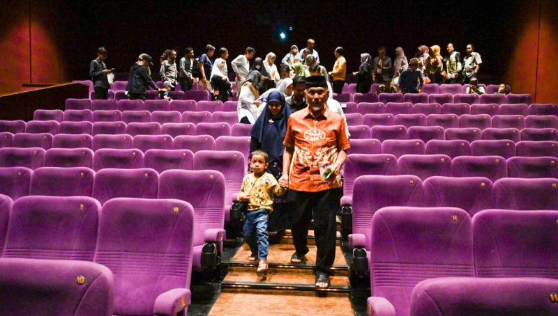 Governor Invites People of West Sumatra to Watch Buya Hamka Movie