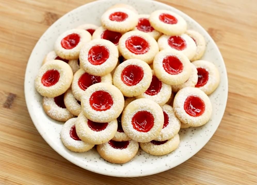 Tanpa Cetak! Resep Kue Lebaran Strawberry Thumbprint Cookies