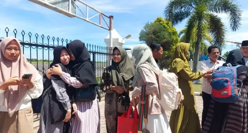 Provincial Government Repatriates Six Sudanese Students from Bengkulu