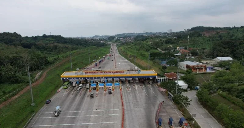 168,443 vehicles leave Jakarta through Cikampek Toll