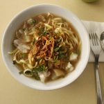 Rekomendasi Kuliner Mie Kocok di Bandung yang Legendaris/Foto: Instagram (@miecepay)