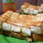 Ilustrasi. 5 roti bakar legendaris Bandung, Jawa Barat bisa menjadi rekomendasi jajanan untuk menemani kamu disaat ngopi atau ngeteh. Instagram/@rotigempol.