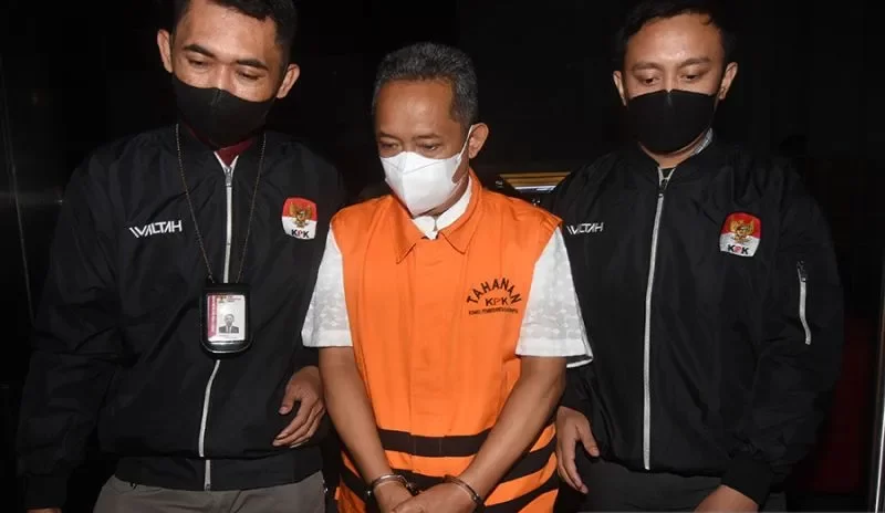 Buntut OTT dugaan kasus korupsi Bandung Smart City yang menjerat Yana Mulyana, KPK larang Ema Sumarna melakukan perjalanan ke luar negeri. ANTARA/Indrianto Eko Suwarso.