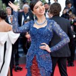 Pesona Memukau Raline Shah Kenakan Kebaya Biru di Cannes Film Festival 2023
