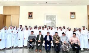 Terkenal Ramah, Imam Masjid Asal Indonesia Mendapat Pujian dari UEA