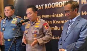 Kapolri Jenderal Listyo Sigit Prabowo tegaskan bakal usut dugaan kasus bocoran MK mengenai sistem Pemilu Coblos Partai. Divhumas Polri.