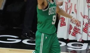 Keberhasilan Derrick White Pemain Berharga Boston Celtics
