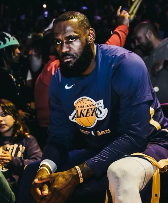 LeBron James Pertimbangkan Pensiun Setelah Kekalahan Lakers!