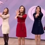 Lima Pembawa Berita Dihukum Setelah Menarikan Lagu Jisoo "Flower"