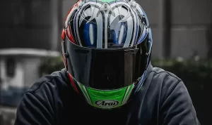 Merk Helm yang Sering Dipakai Pembalap MotoGP!