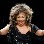 Penyanyi Legendaris Tina Turner Meninggal Dunia