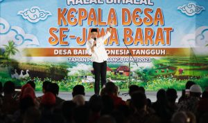 Safari politik ke Kota Bandung, Ganjar Pranowo berkesempatan menggelar acara halal bihalal dengan 4.01 kepala desa se Jawa Barat.