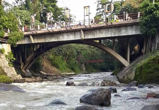 Salah satu cagar budaya yang merupakan peninggalan sejarah di Kota Bogor Jembatan Otista (Otto Iskandar Dinata) akan segera dibongkar.