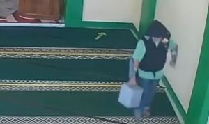 Sejumlah masjid di Kecamatan Cipatat, Kabupaten Bandung Barat, dikabarkan mengalami pencurian uang yang berada di dalam kotak amal.