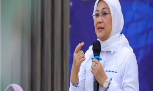 Meteri Ketenagakerjaan, Ida Fauziah menyoroti kasus staycation sebagai syarat perpanjangan kontrak kerja pada perusahaan di Cikarang.