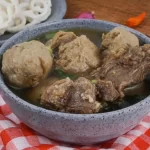 Rekomendasi Bakso Iga Bandung Paling Lezat dan Gurih!