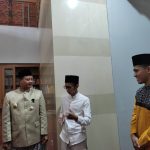 UU Ruzhanul Ulum, Datangi Korban Kasus Peludahan yang Dilakukan WNA kepada Petugas Masjid Al Muhajir