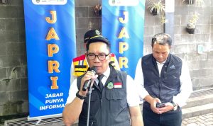 Dok. Gubernur Jawa Barat, Ridwan Kamil saat meninjau SMK 4 Padalarang, Kabupaten Bandung Barat. Selasa (16/22). Foto Jabarekspres