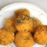 Resep Potato Cheese Ball Viral TikTok/Foto: YouTube (Ade Koerniawan)