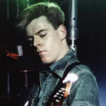 Andy Rourke Bassis The Smiths Tutup Usia, Usai Lawan Kanker Pankreas