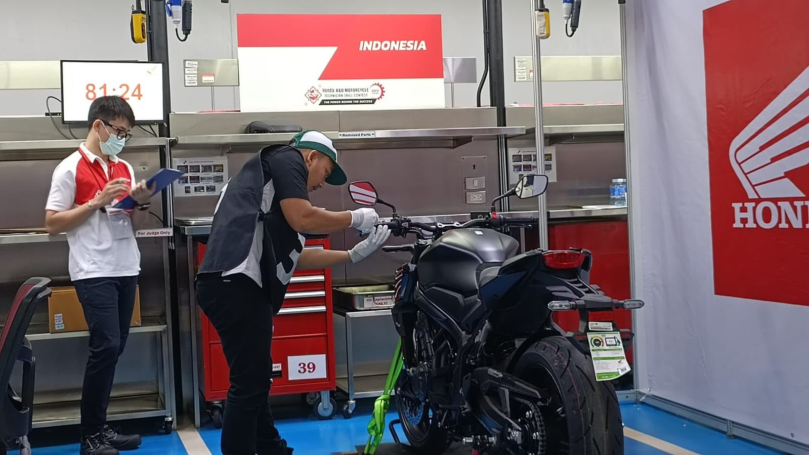 Teknisi Honda Indonesia Juarai Kompetisi Teknik Sepeda Motor