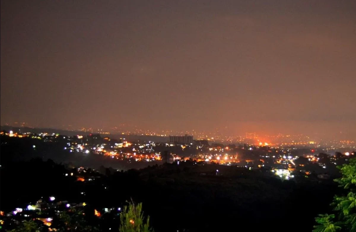 8 Tempat Wisata Malam di Bandung yang Menakjubkan