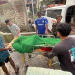 seorang warga di Dayeuhkolot di Kabupaten Bandung yang meninggal setelah tersengat aliran listrik tegangan tinggi.