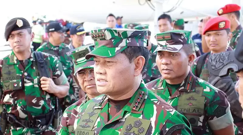 Commander Mutates 18 High-Ranking TNI Officers!