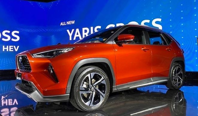 Toyota Yaris Cross 2023 Membawa Kecanggihan SUV ke Level Baru!