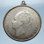 Uang koin kuno Belanda mengandung emas