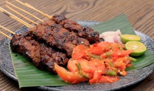 Tanpa Pengempuk, Wangi! Resep Sate Maranggi Menu Idul Adha