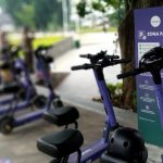 Sejumlah armada sepeda listrik Beam Mobility yang terparkir di zona parkir Alun-Alun Kota Bogor. (YUDHA PRANANDA/JABAR EKSPRES)