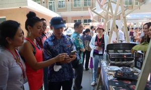 5,000 Visitors Packed the Indonesia Fair