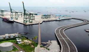KONEKTIVITAS. Naba Transport menjadi pilihan penting sektor transportasi di Pelabuhan Patimban, Kabupaten Subang. (radarcirebon.com)