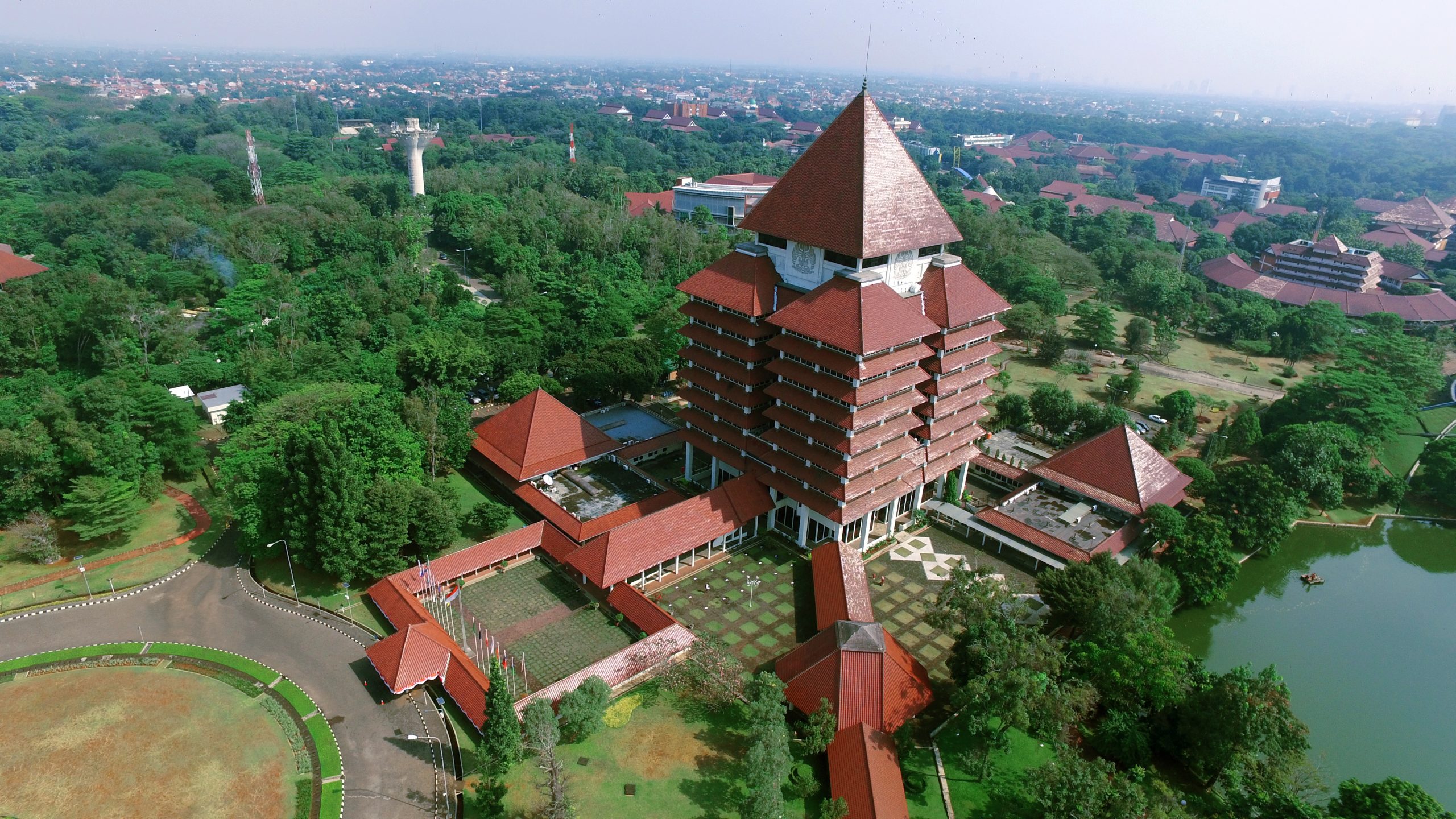 Ada 5 Perguruan Tinggi dengan jurusan kedokteran terbaik di Indonesia bahkan ada yang sudah berdiri sejak tahun 1948. vse.apru.org