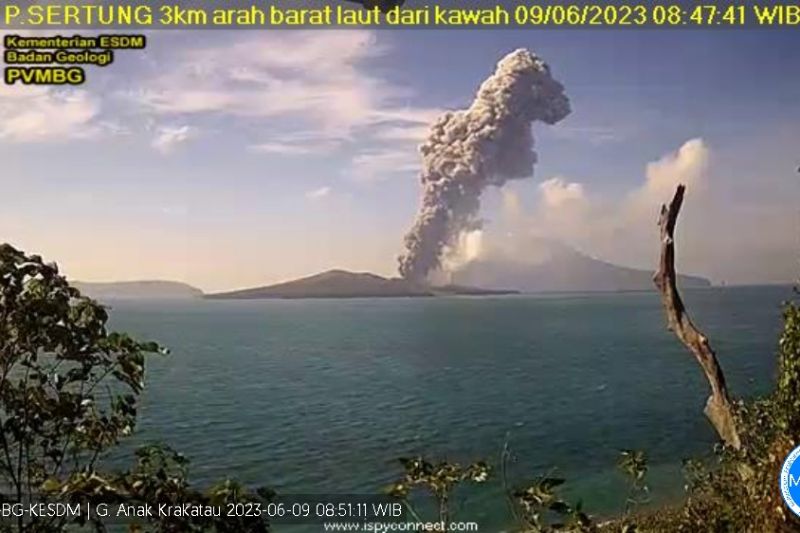 Anak Krakatau Volcano Spews Ash Three Kilometers High