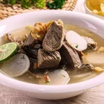 Ilustrasi. Berikut ini adalah 10 rekomendasi jajanan di Cibadak yang menjadi referensi kuliner Bandung, buka hingga malam hari. Cookpad/@DapurKobe.