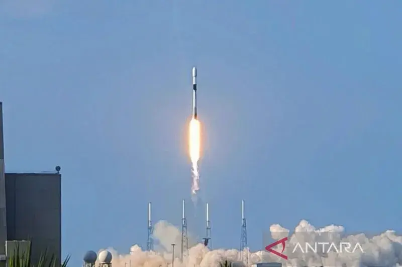 Satelit Pertama Indonesia (SATRIA-1) Sukses Meluncur (ANTARA/Livia Kristianti/aa.)