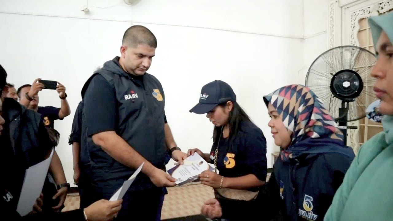 Nasdem Bagikan Bantuan PIP untuk 4000 Masyarakat di Kabupaten Bandung / Agi Jabaf Ekspres