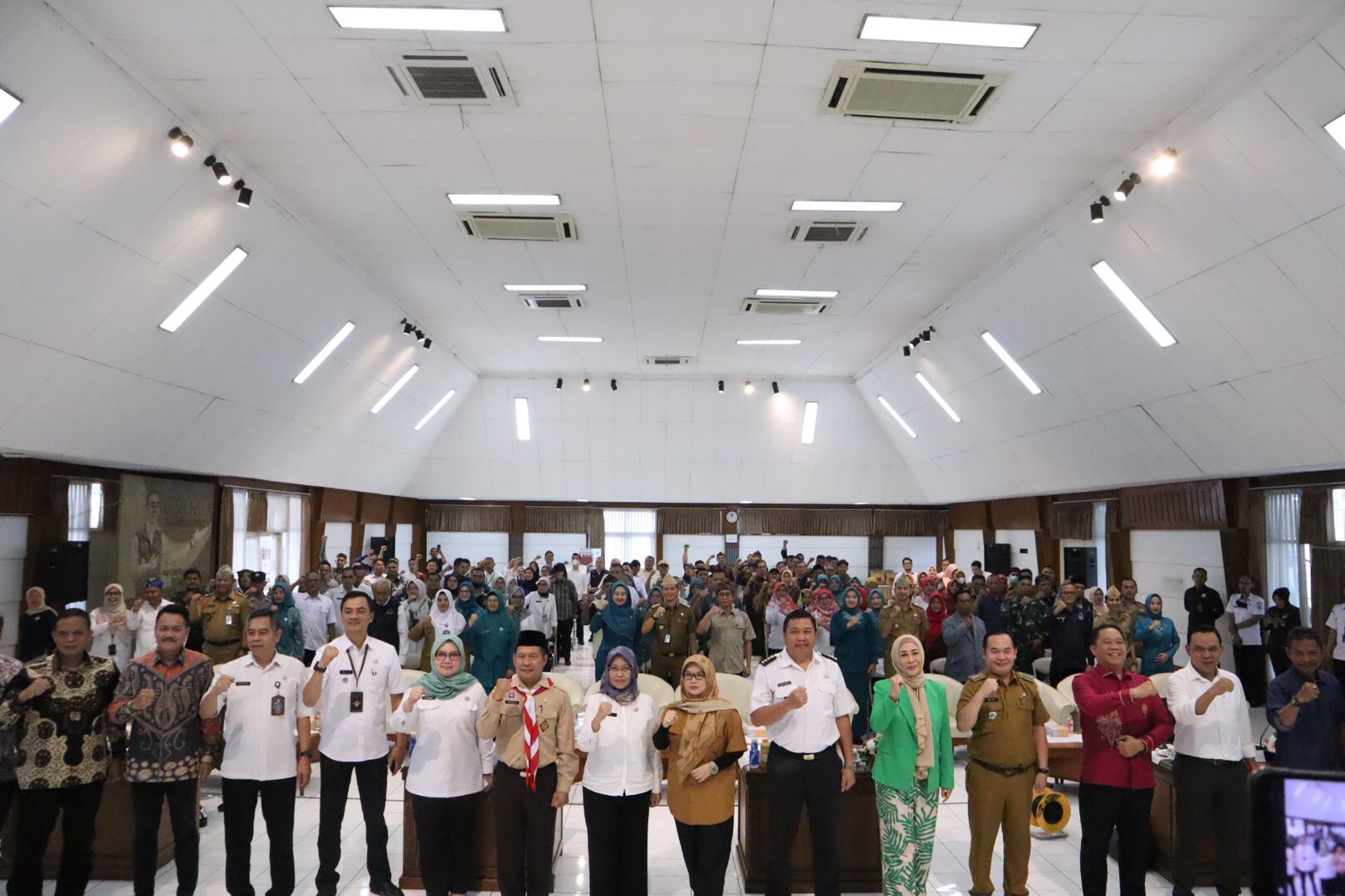 Lima desa dan lima kelurahan menjalani tahap ekspose Lomdeskel Tingkat Provinsi Jawa Barat Tahun 2023 yang digelar di Kota Bandung.