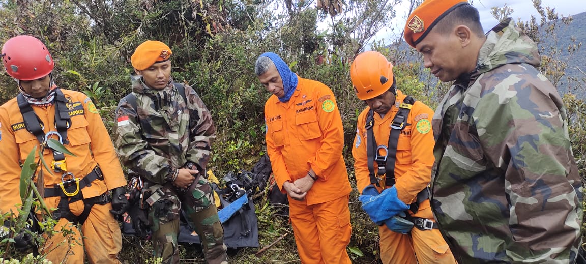 Lokasi Pesawat SAM Air PK-SMW yang Jatuh di Hutan Yalimo Sulit Dijangkau, SAR: Sedang Berusaha