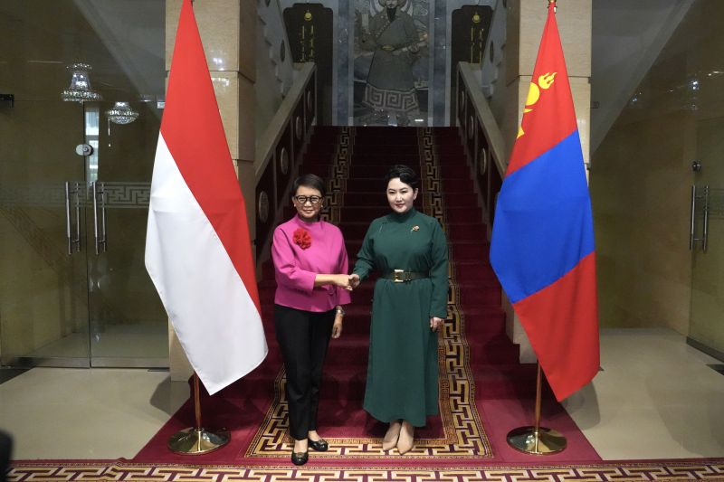Foreign Minister Retno Discusses Efforts to Strengthen Indonesia-Mongolia Relations