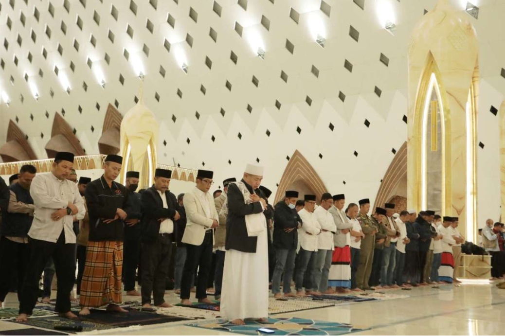Masjid Raya Al Jabbar, Kota Bandung, Jawa Barat