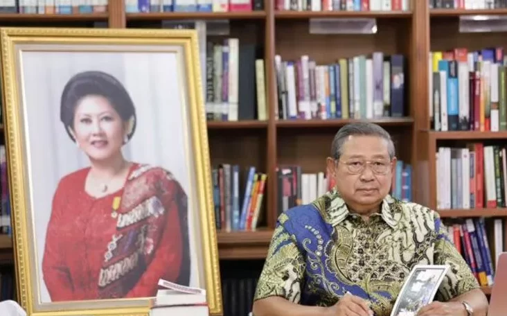 SBY mengungkapkan soal mimpinya menjemput Megawati Soekarnoputri bersama Presiden Joko Widodo (Jokowi) di Twitter. ANTARA.